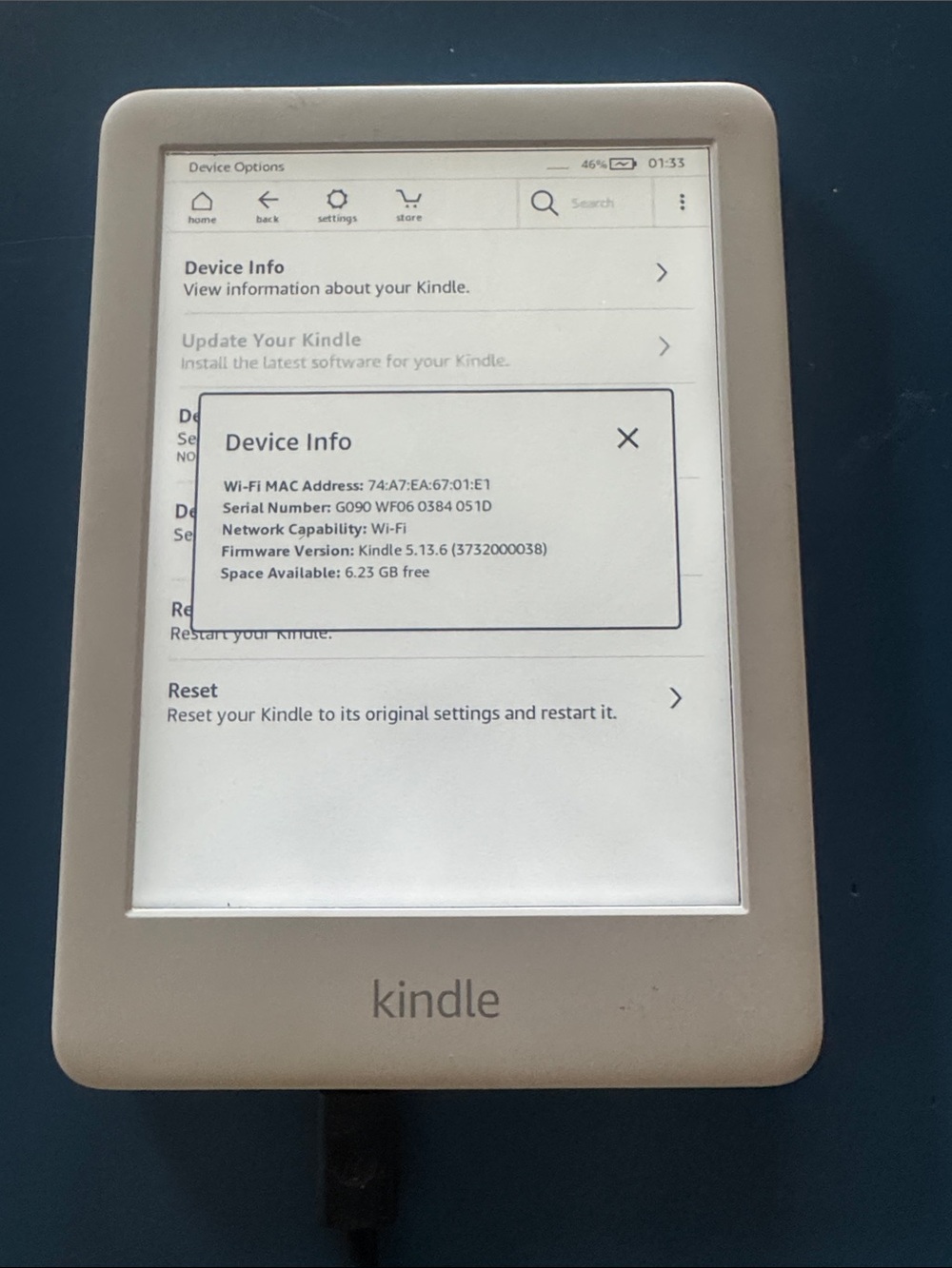 Amazon Kindle e-Reader in White and Black Display 10th generation
